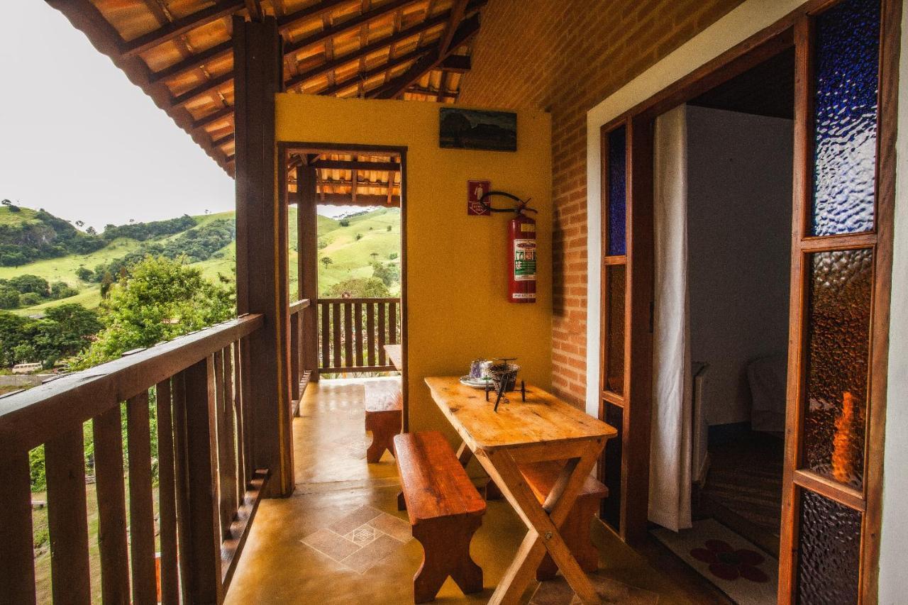 Pousada Refugio Dos Palmares São Bento do Sapucaí Exterior photo